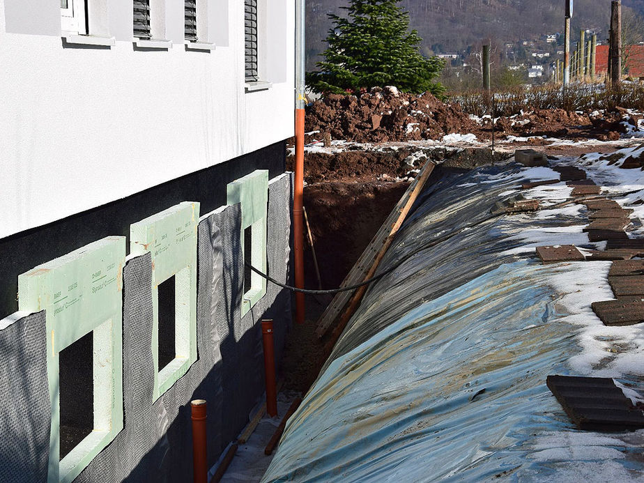 Renovierungsarbeiten am Pfarrhaus der Katholischen Kirchengemeinde Zierenberg